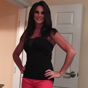 Meet your Posher, Lara